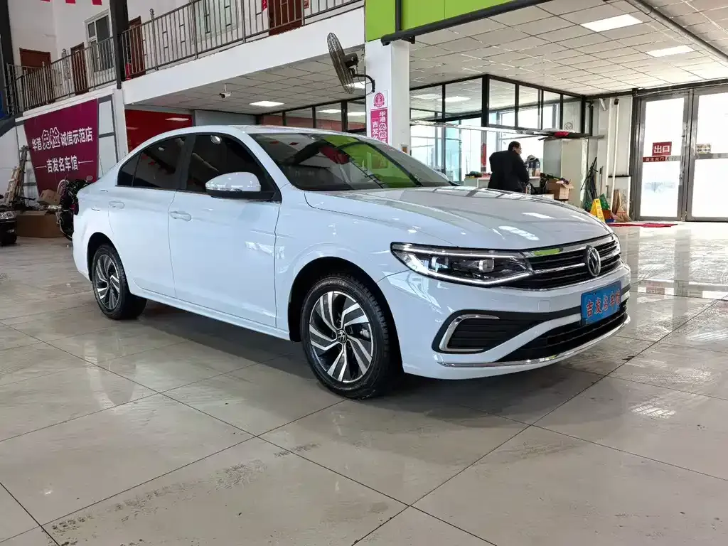 Volkswagen Bora 2025 из CN, фото 7