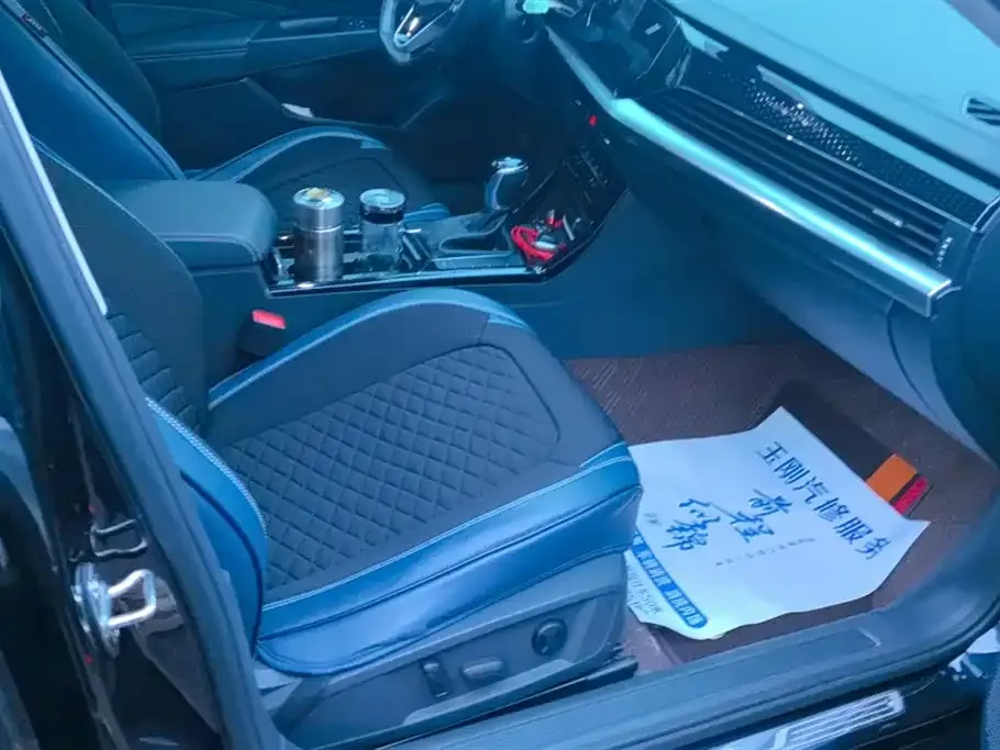 Volkswagen Passat 2022 из CN, фото 6