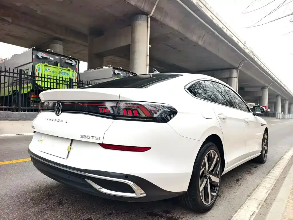 Volkswagen Lamando 2023 из CN, фото 3