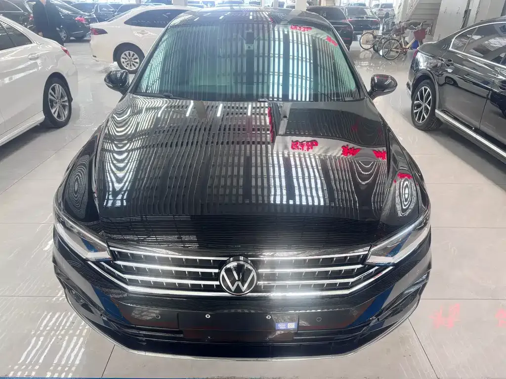 Volkswagen Magotan 2023 из CN, фото 10