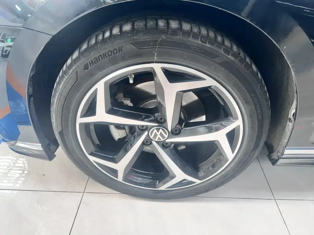 Volkswagen Magotan 2023 из CN, фото 5