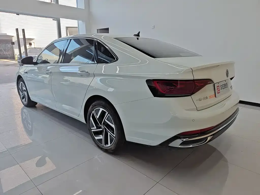 Volkswagen Sagitar 2023 из CN, фото 9
