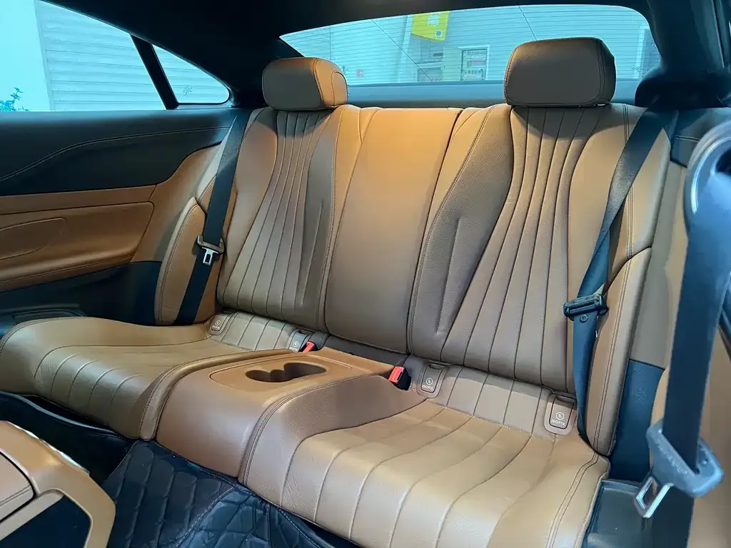 Mercedes-Benz E-Class (Import) — фото 3