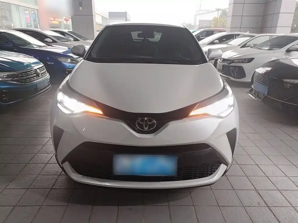 Toyota C-HR 2022 из CN, фото 9