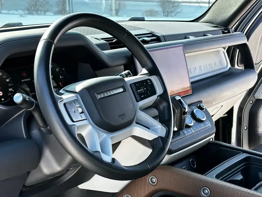 Land Rover Defender 2023 из CN, фото 8