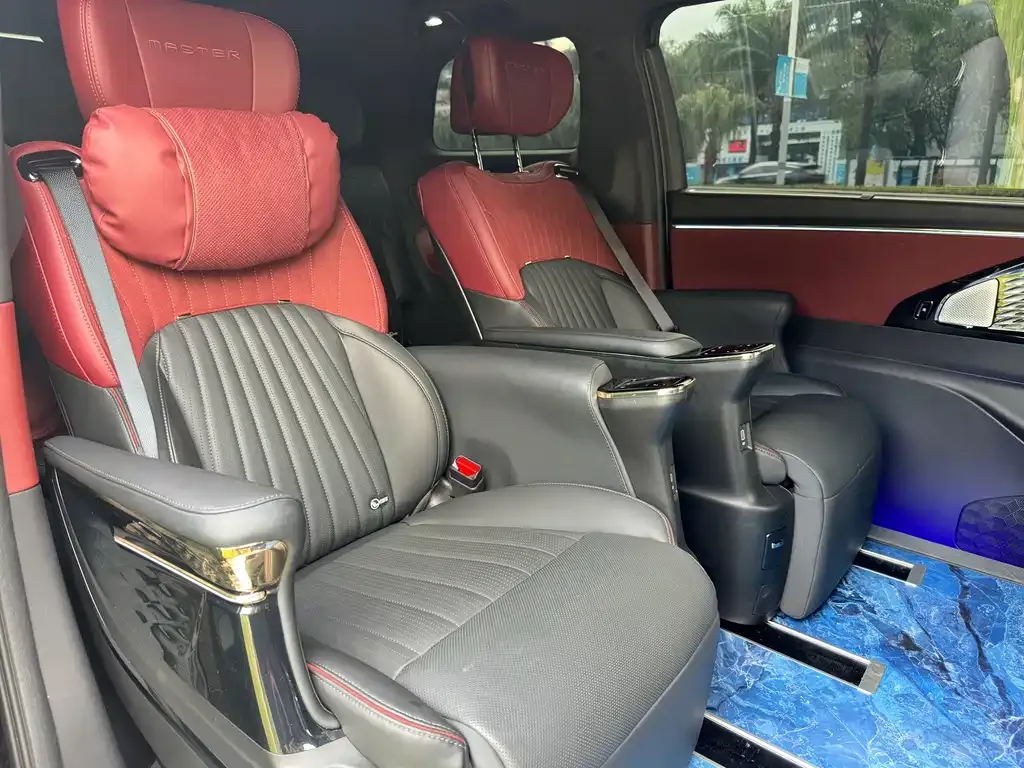 GAC Motor Trumpchi M8 — фото 3