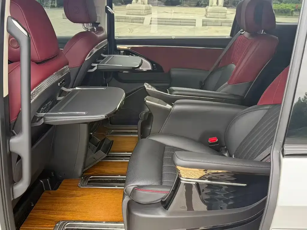GAC Motor Trumpchi E9 — фото 8