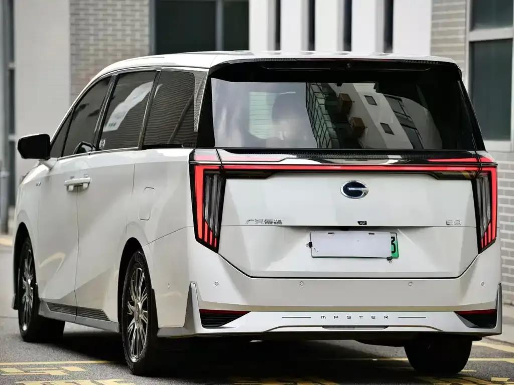 GAC Motor Trumpchi E9 — фото 6