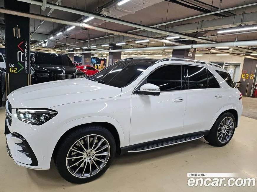 Mercedes-Benz GLE-Class — фото 9