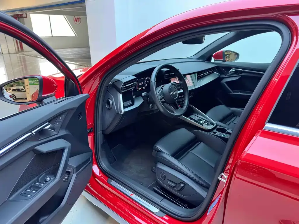 Audi A3 2022 из CN, фото 9