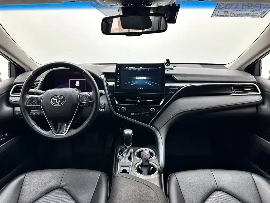 Toyota Camry 2022 из CN, фото 10