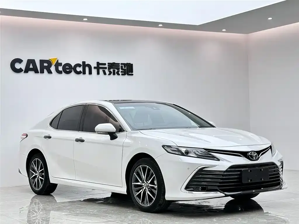 Toyota Camry 2022 из CN, фото 8
