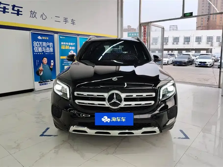 Mercedes-Benz GLB — фото 10