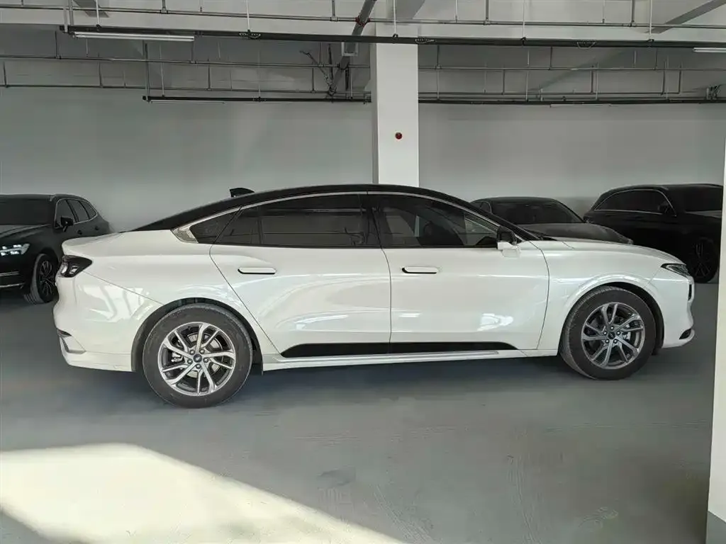 Ford Mondeo 2024 из CN, фото 9