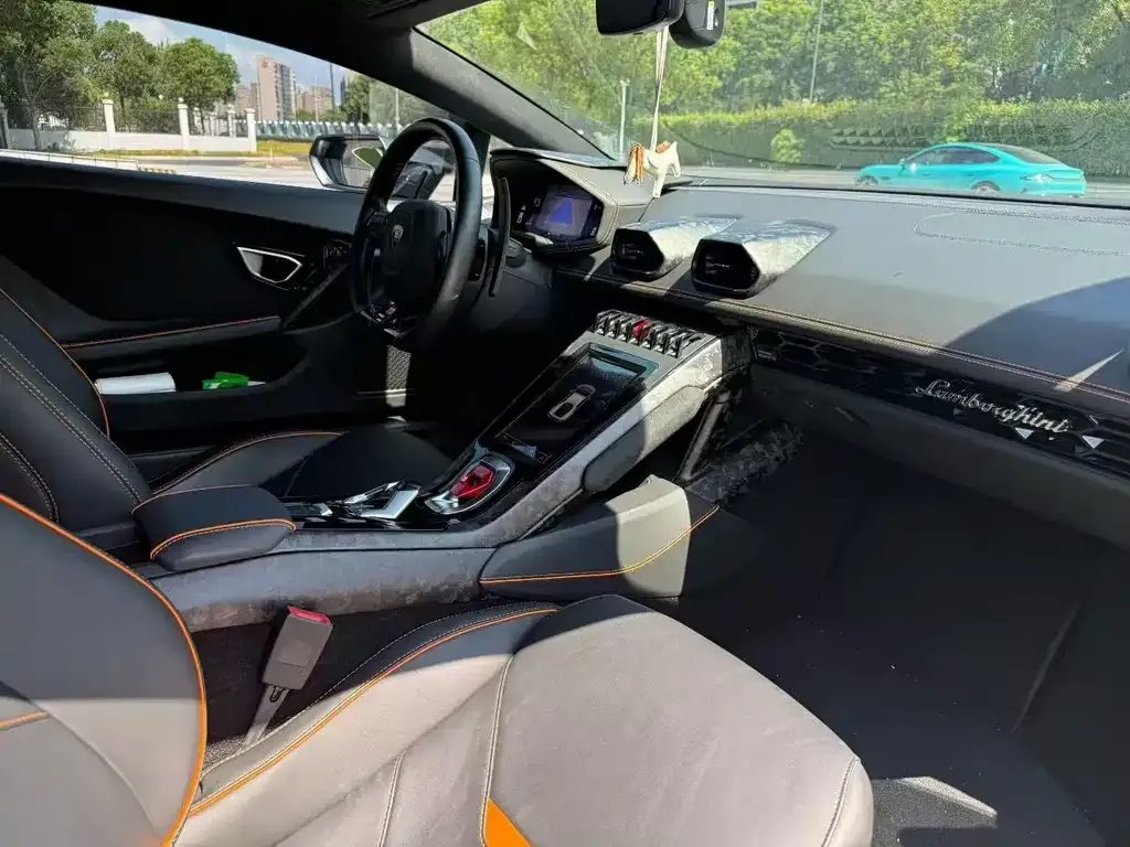 Lamborghini Huracan — фото 7