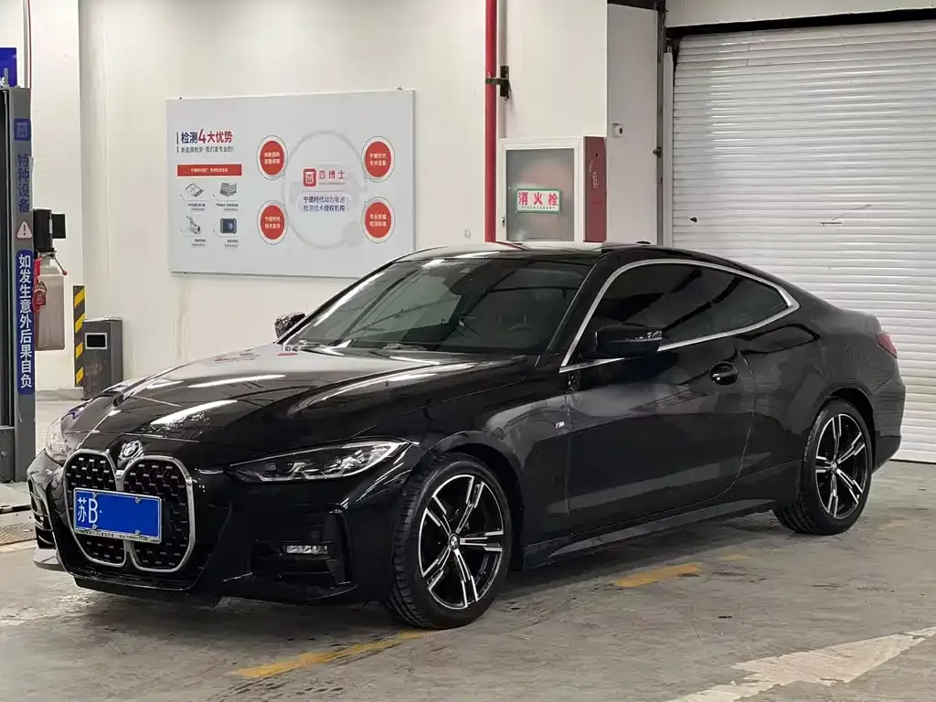 BMW 4 Series — фото 1
