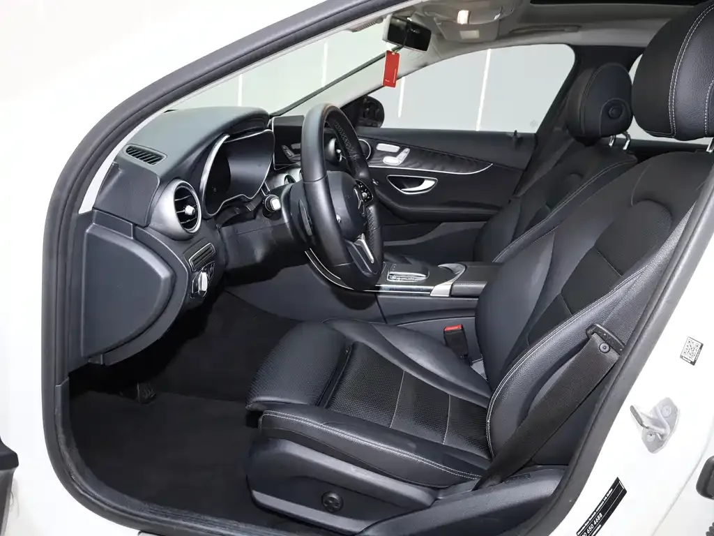 Mercedes-Benz C-Class (Import) — фото 1