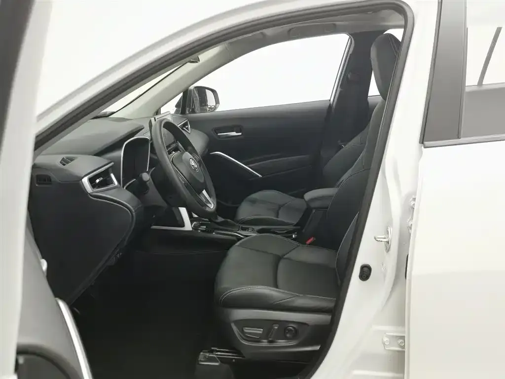 Toyota Frontlander 2022 из CN, фото 4