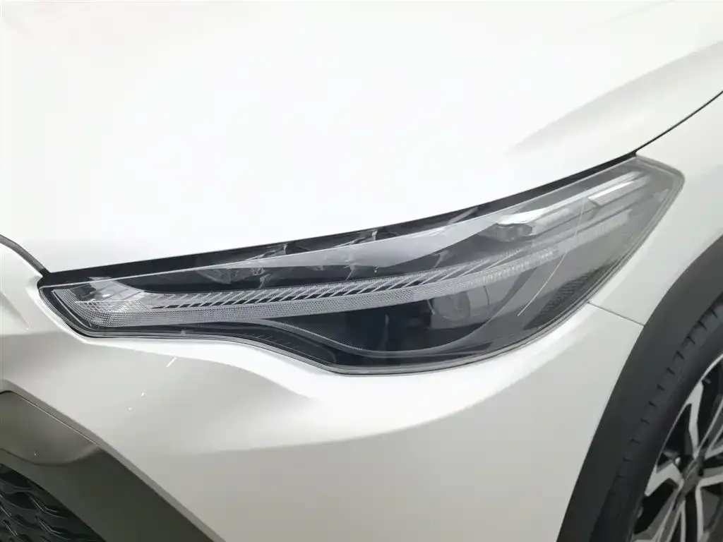 Toyota Frontlander 2022 из CN, фото 3