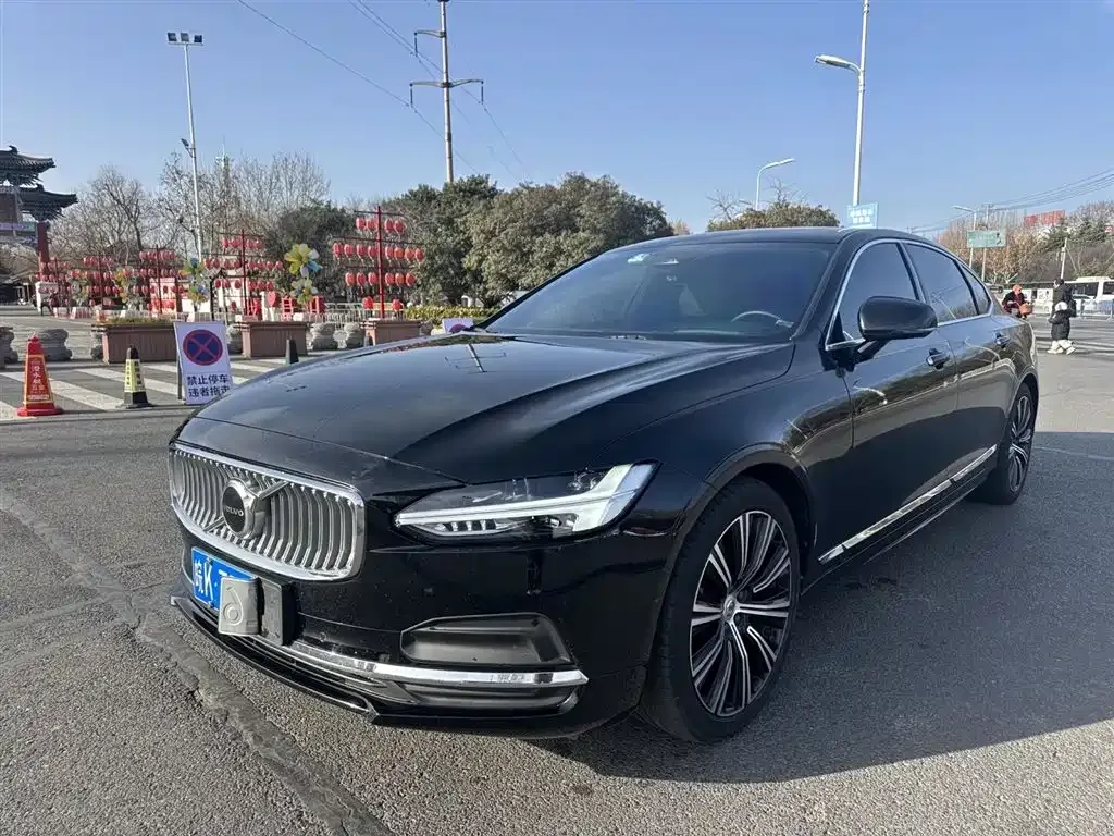 Volvo S90 — фото 5