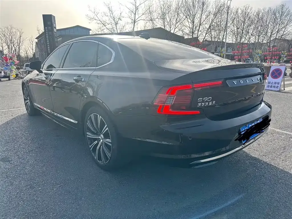 Volvo S90 — фото 6