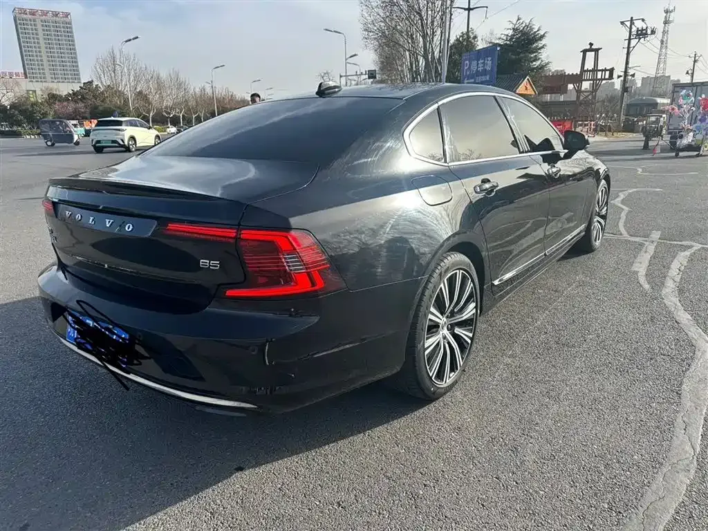 Volvo S90 — фото 9