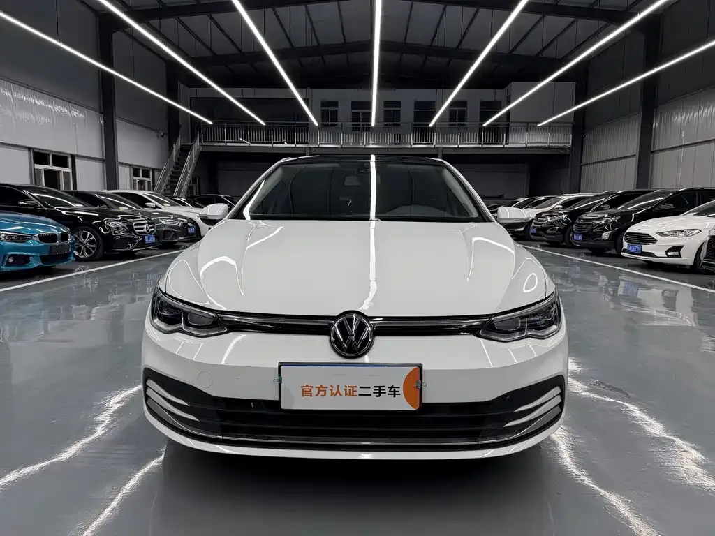 Volkswagen Golf — фото 5