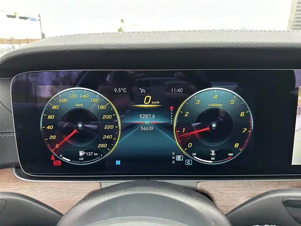 Mercedes-Benz CLS — фото 9
