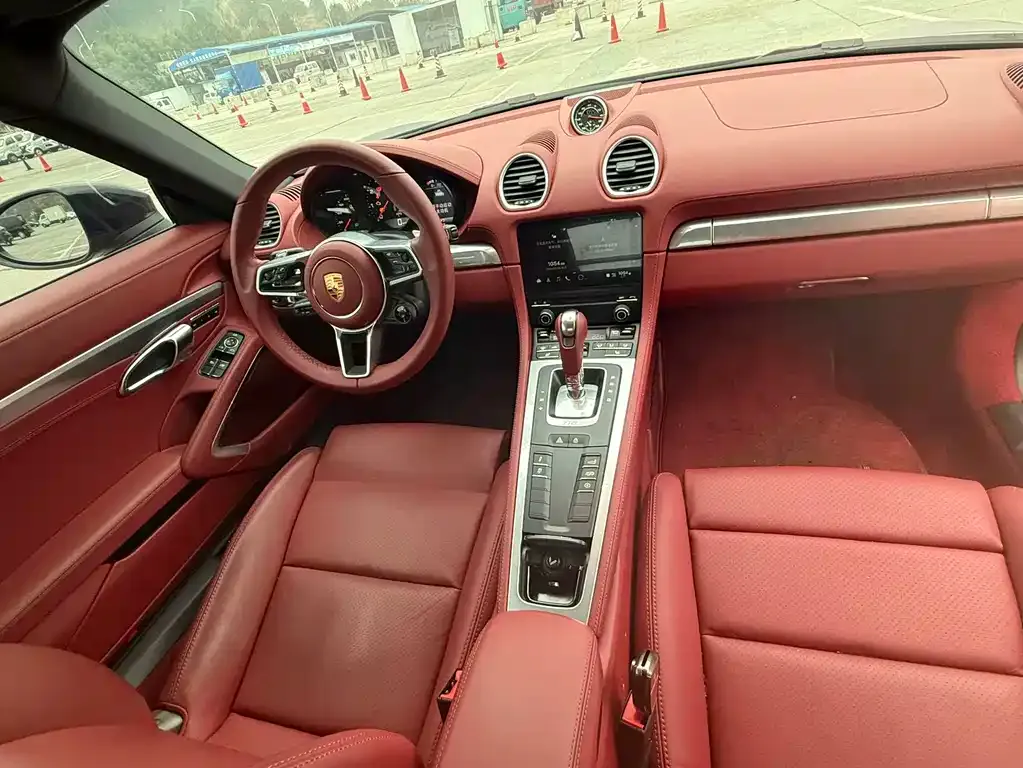 Porsche 718 2025 из CN, фото 4