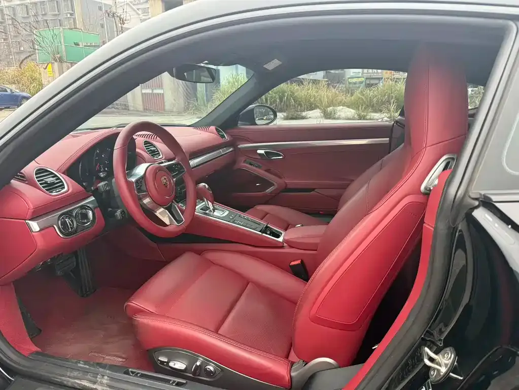 Porsche 718 2025 из CN, фото 3