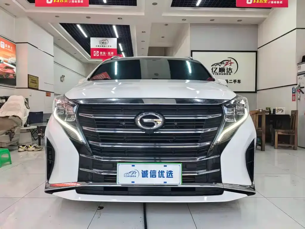 GAC Motor Trumpchi M8 — фото 1