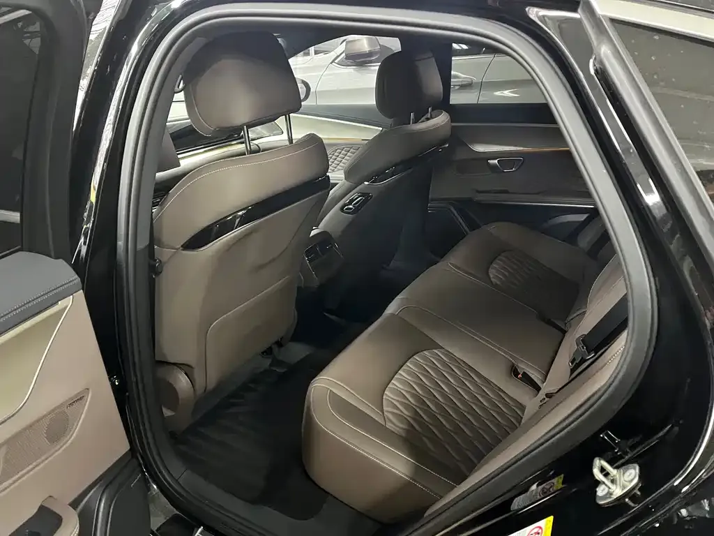 BYD Han 2023 из CN, фото 5