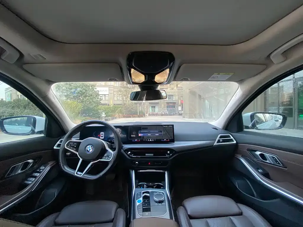 BMW i3 — фото 4