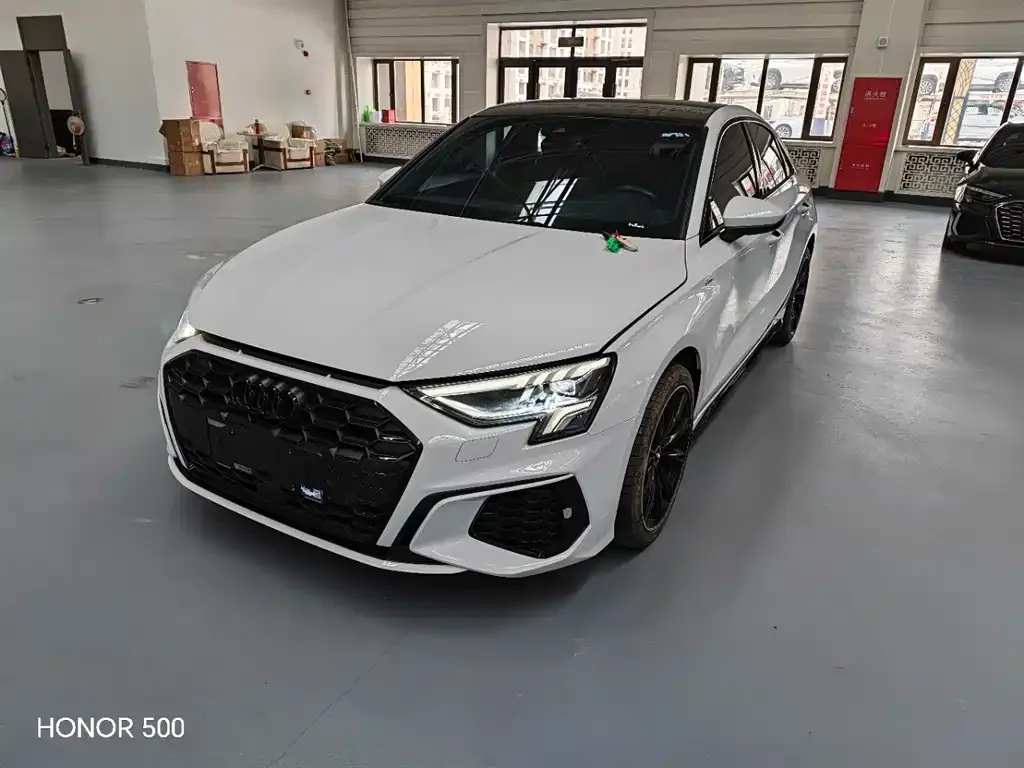 Audi A3 2023 из CN, фото 6