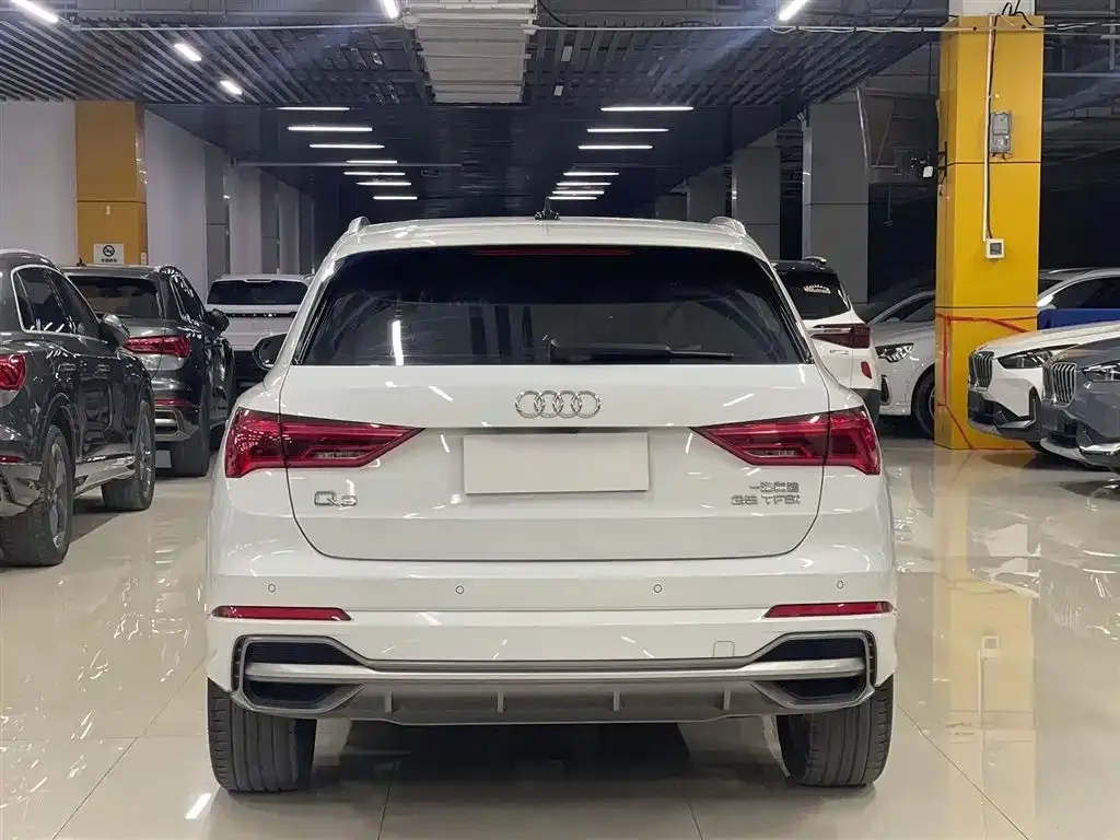 Audi Q3 2022 из CN, фото 5
