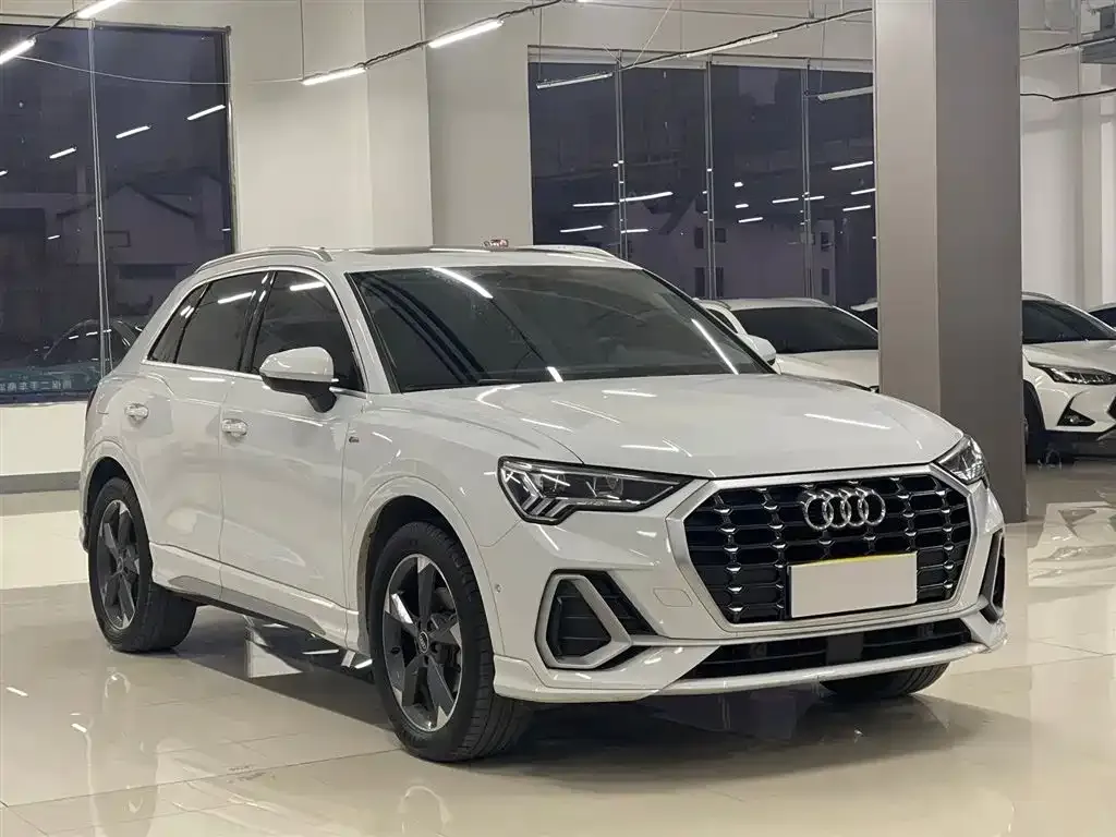 Audi Q3 2022 из CN, фото 10