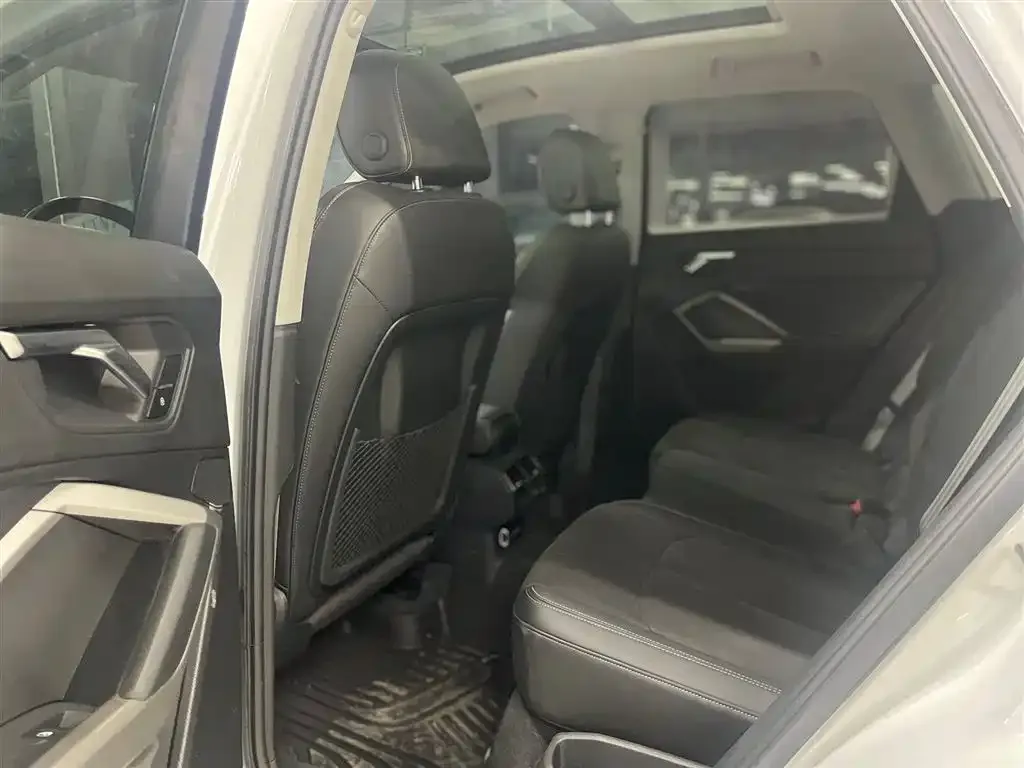 Audi Q3 2022 из CN, фото 4