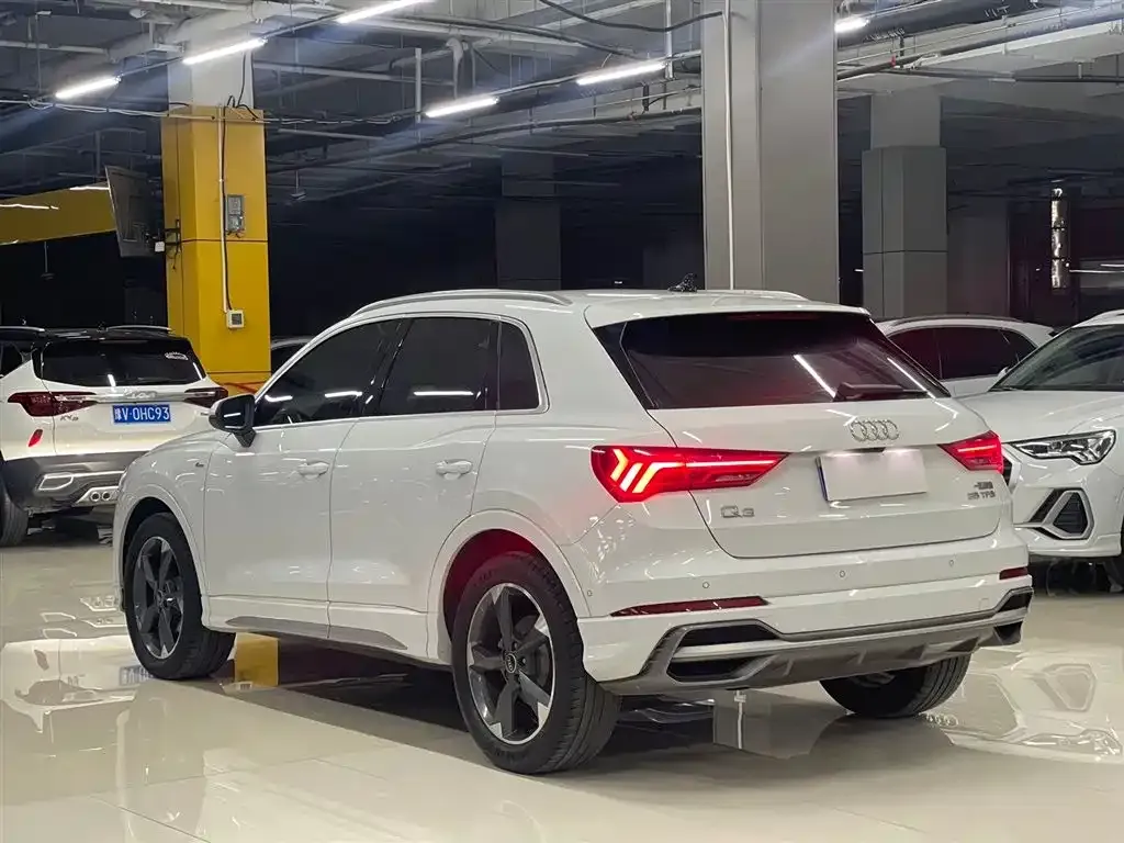 Audi Q3 2022 из CN, фото 9