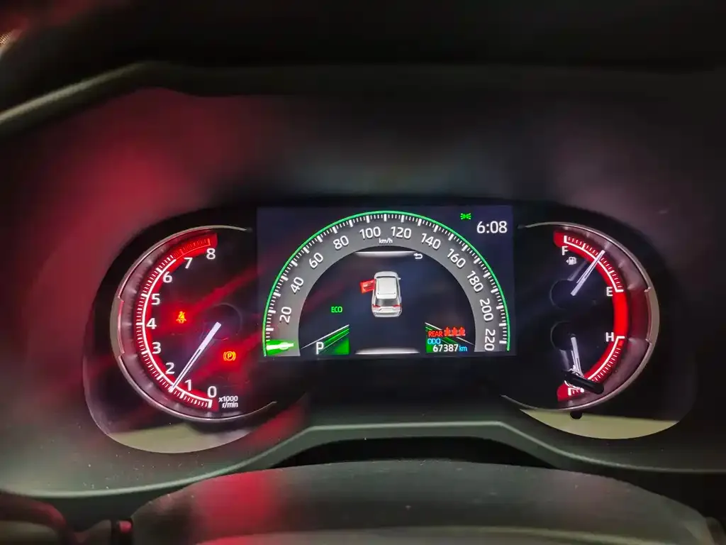 Toyota RAV4 2021 из CN, фото 2