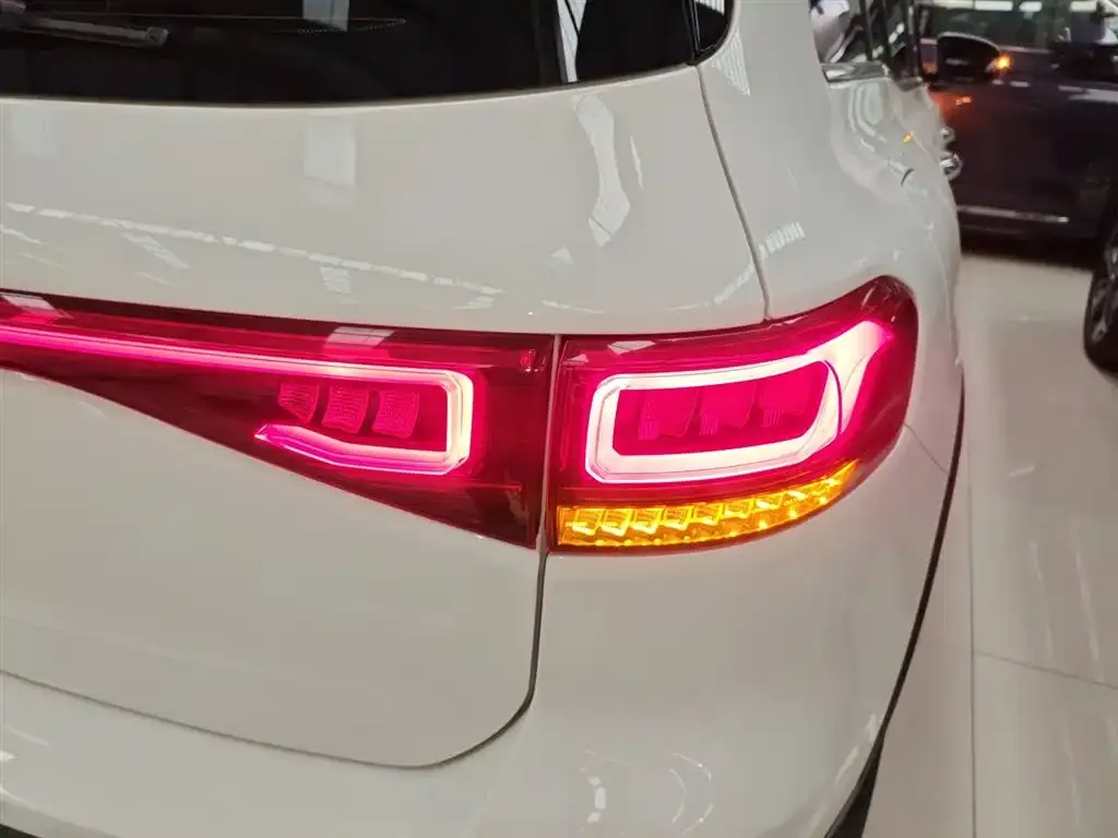 Mercedes-Benz EQB 2022 из CN, фото 2