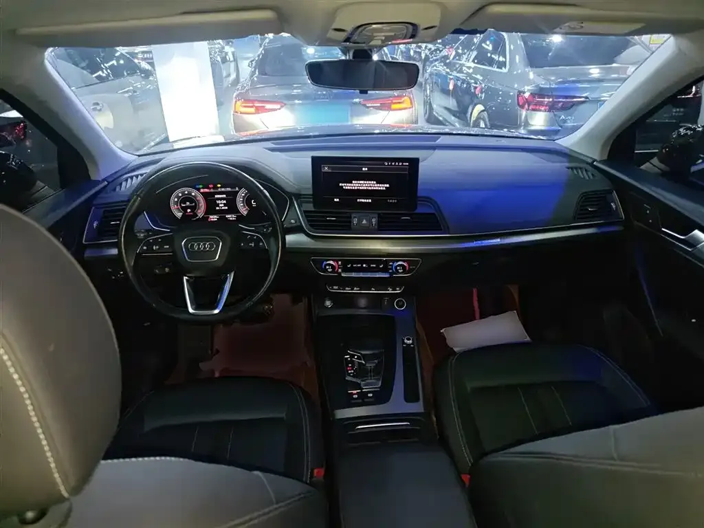 Audi Q5L 2022 из CN, фото 4