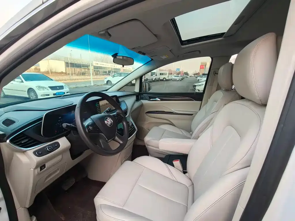 Buick GL8 2025 из CN, фото 8
