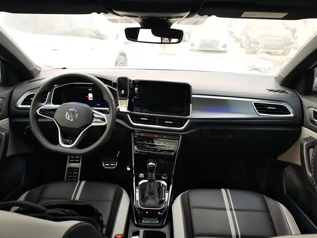 Volkswagen T-Roc 2025 из CN, фото 3