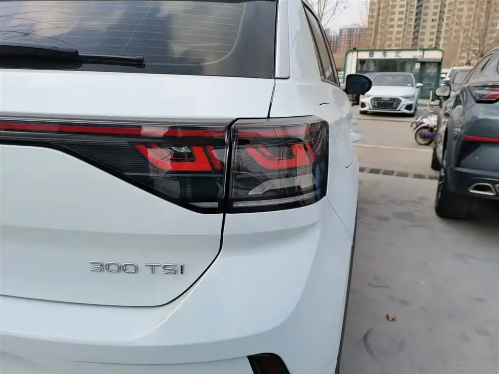 Volkswagen T-Roc 2025 из CN, фото 10