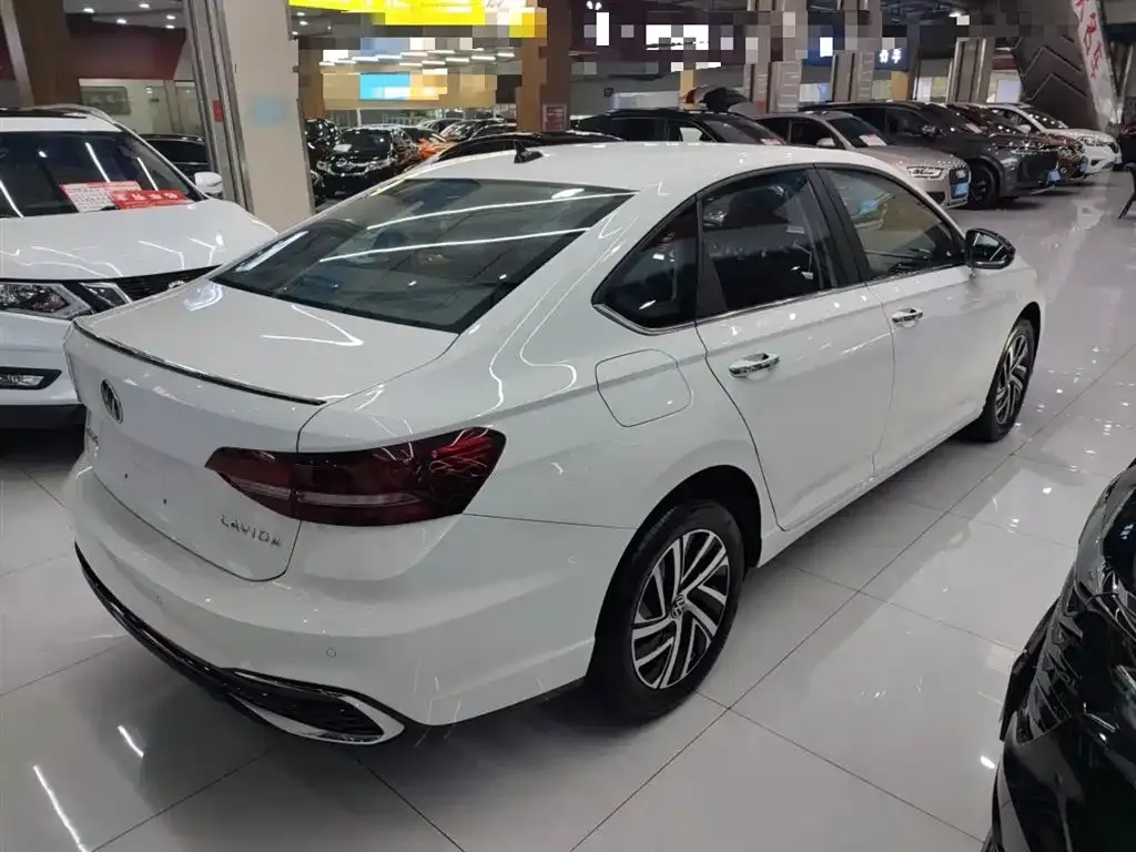 Volkswagen Lavida 2024 из CN, фото 3