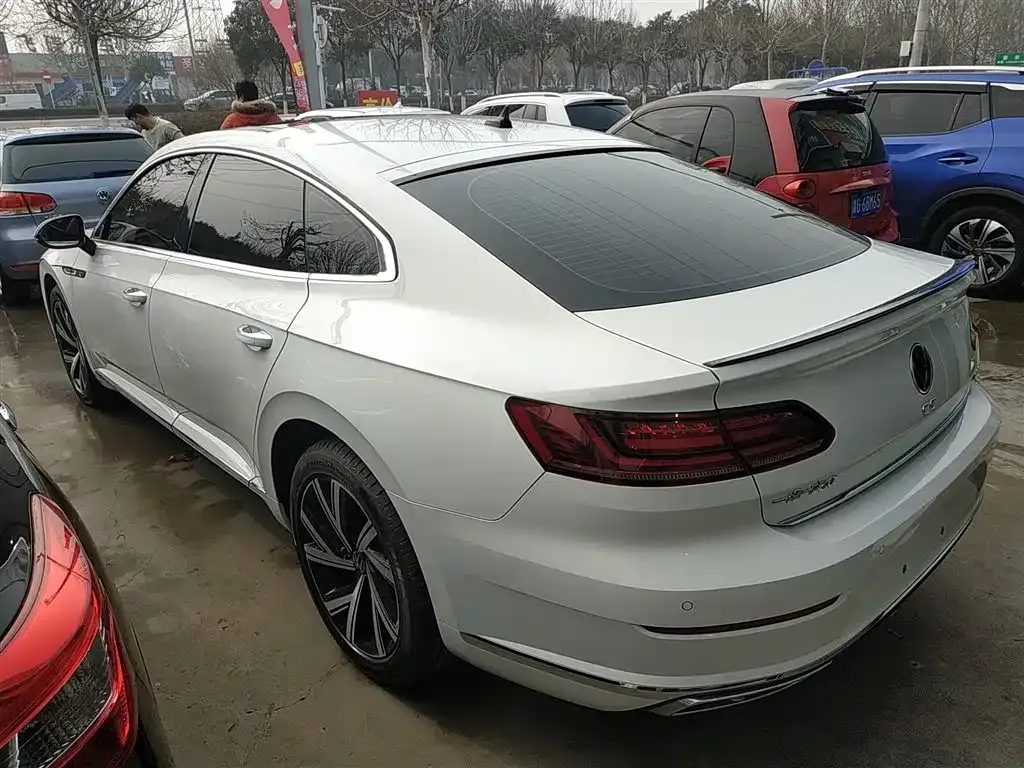 Volkswagen CC 2024 из CN, фото 6