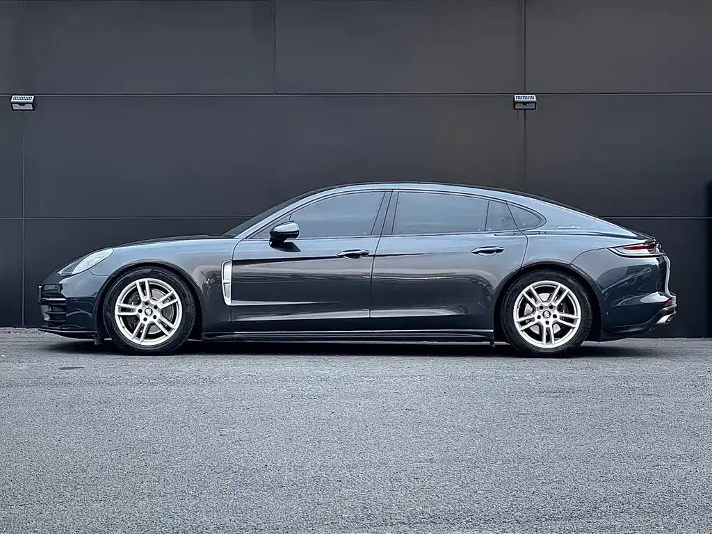 Porsche Panamera — фото 7