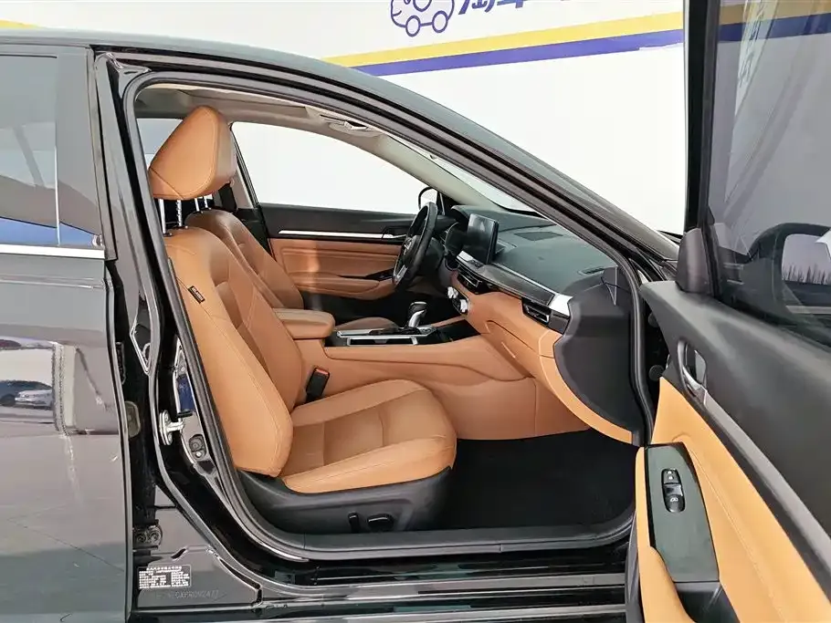 Nissan Teana 2024 из CN, фото 2