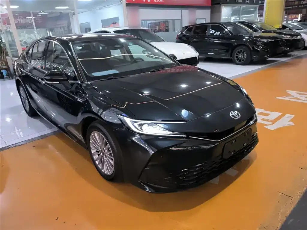 Toyota Camry 2025 из CN, фото 5