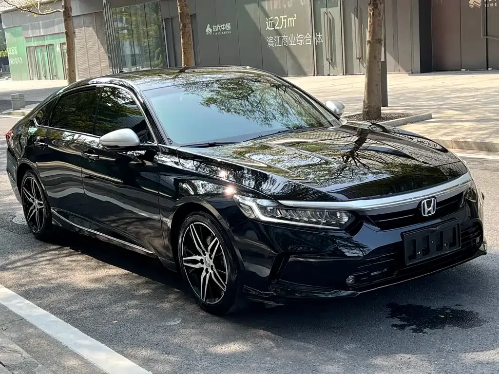 Honda Inspire — фото 10